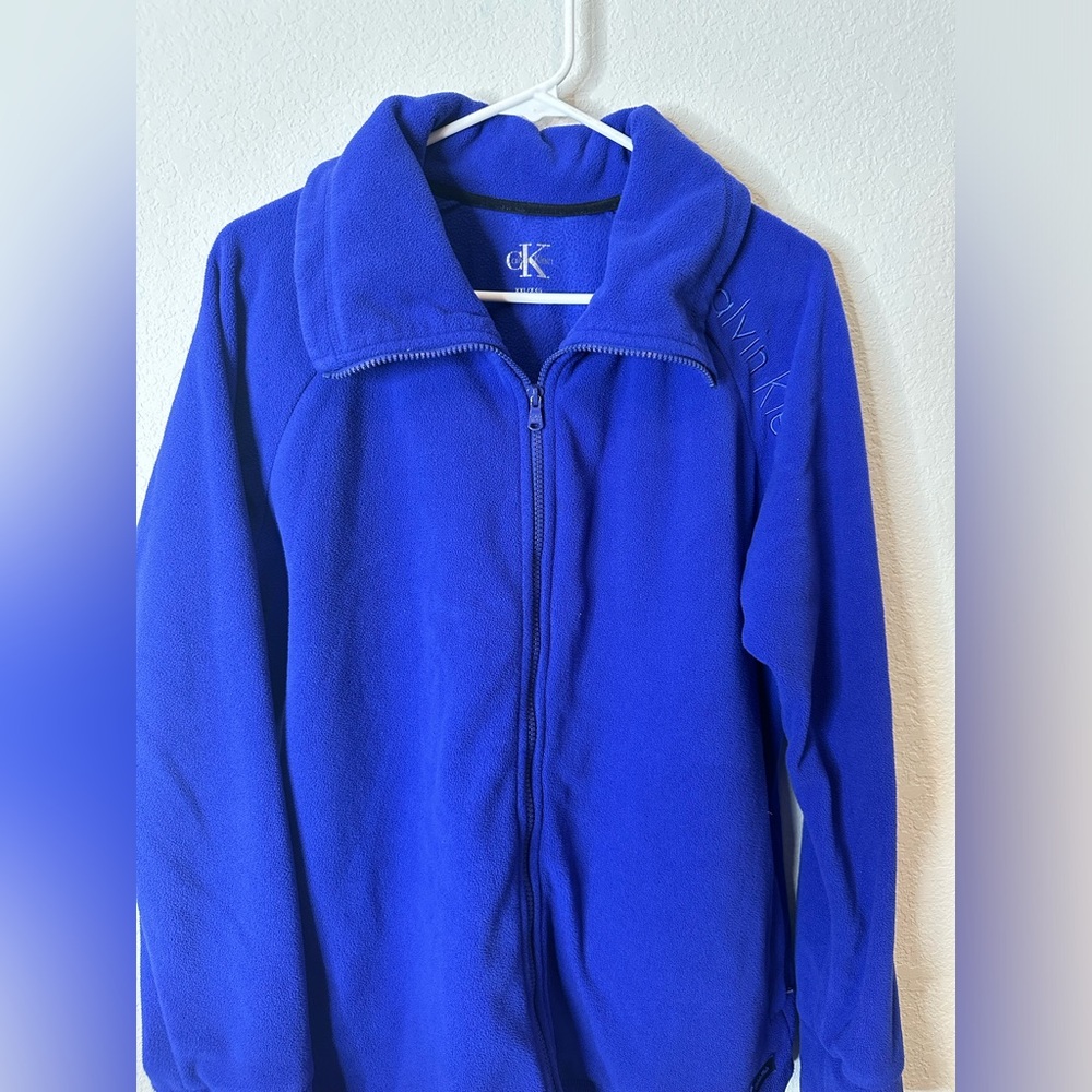 Calvin Klein women’s sweatshirt. Blue. Size XXL.